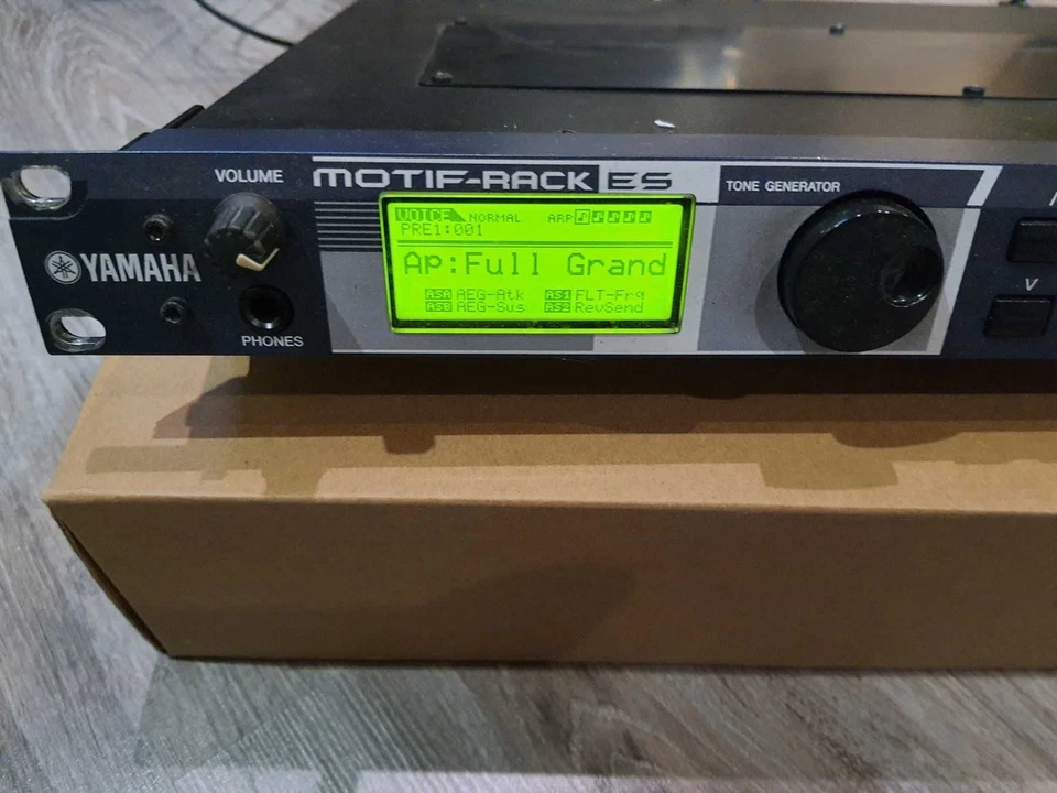 Yamaha Motif-Rack ES Synthesizer - Bild 2 von 3