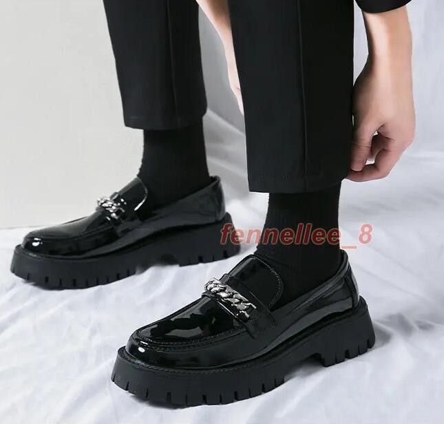 SAOLA Mocassini Oxford eleganti da uomo punta tonda suola spessa slip on pelle verniciata casual