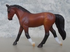 RARE 2014 Breyer WEG Stablemates SR Holsteiner Bay Trotting Warmblood 750 Pcs M