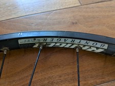 Bontrager / Shimano Mountain Bike 26inch Front Wheel Bolt On