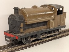 Tri-ang OO Gauge Saddle Tank Locomotive – BR Class 2F – Repainted – Spares