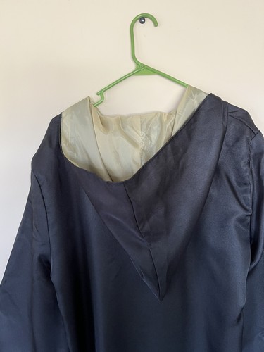 Harry Potter Cloak Hufflepuff Size XXL With Tie - Picture 7 of 7