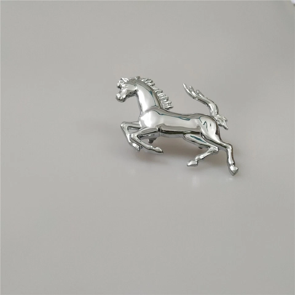 Parachoques delantero emblema caballo Ferrari 458 Italia Spider 60032109 Foto 3 de 3