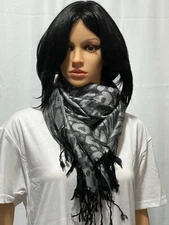PASHMINA SCARF *PAISLEY WOVEN SCARF FRINGE END DETAIL*
