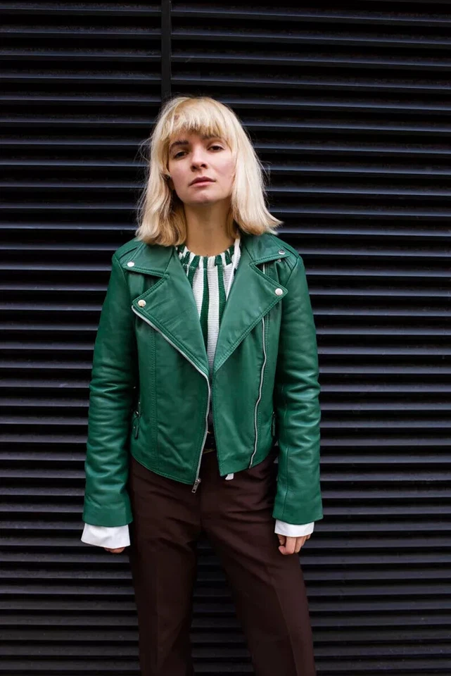 Elegante Chaqueta de Cuero de Cordero Genuino Verde Hecha a Mano Motociclista Moto Informal Foto 3 de 4