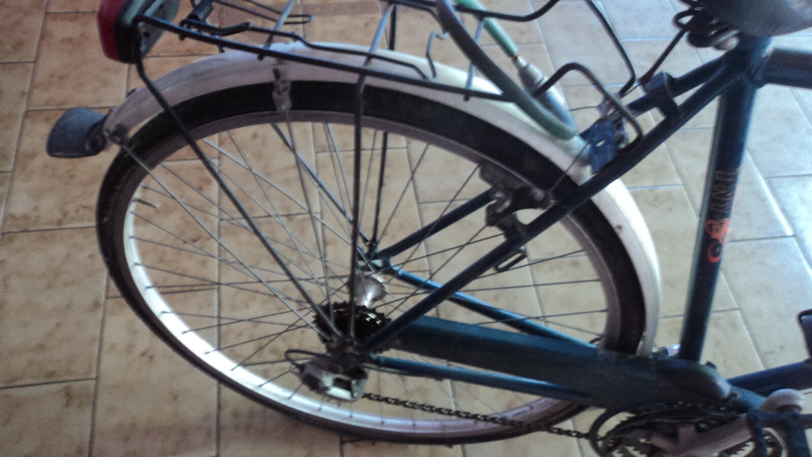 Bici atala city bike 28 uomo 18 v. — foto 6
