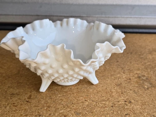 Vintage Fenton White Milk Glass Hobnail 3-toed Bowl Candy Dish