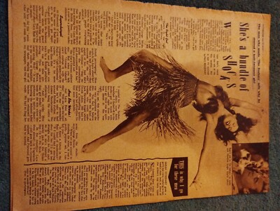Di42 Ephemera 1954 Film Article Laya Raki 