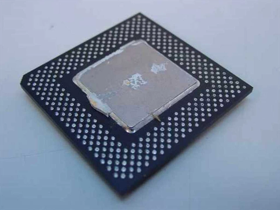 Intel 500MHz Celeron Processor FV524RX500 SL3FY - Image 3 of 3