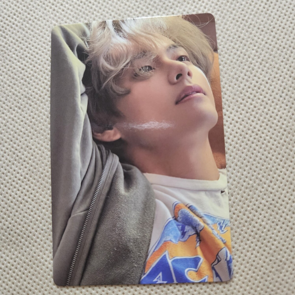 BTS V SOLO ALBUM LAYOVER OFFICIAL 3 TYPE PHOTOCARD &POSTCARD