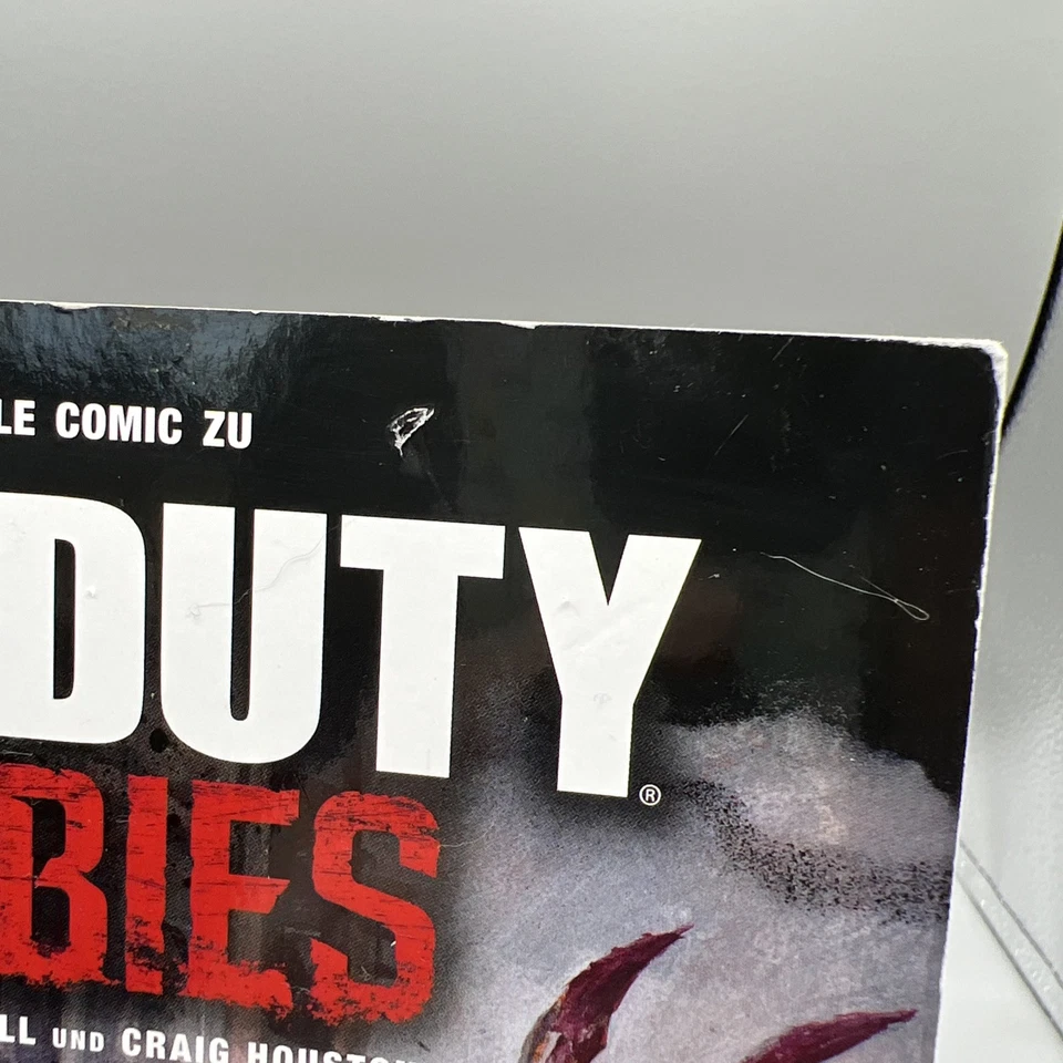 Call of Duty Zombies TPB Graphic Novel 2017 Blundell & Houston **IN GERMAN** - Image 2 of 4