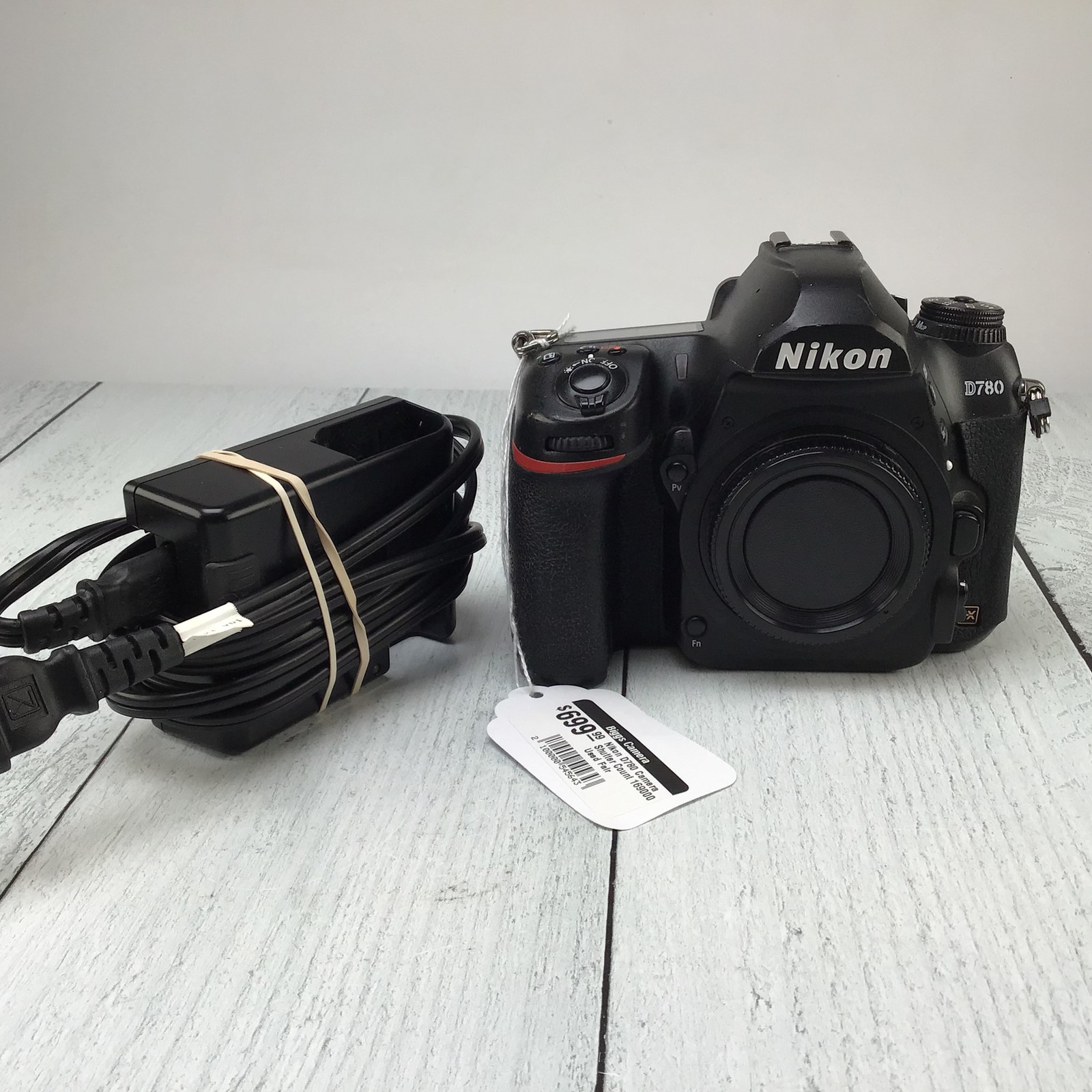 Nikon D780