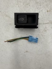 2006-2013 Volvo C70 Convertible Top Power Switch Button 31252470 2006-2013 Volvo C70 Convertible Top Power Switch Button 31252470