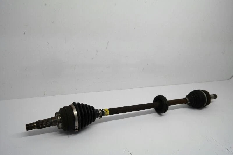 97 98 99 00 01 02 FORD ESCORT PASAJERO EJE DERECHO SIN ABS OEM Foto 2 de 4