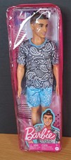 Barbie Fashionistas #204 New Sealed 2022 Paisley Outfit Man Bun Yellow Shoes