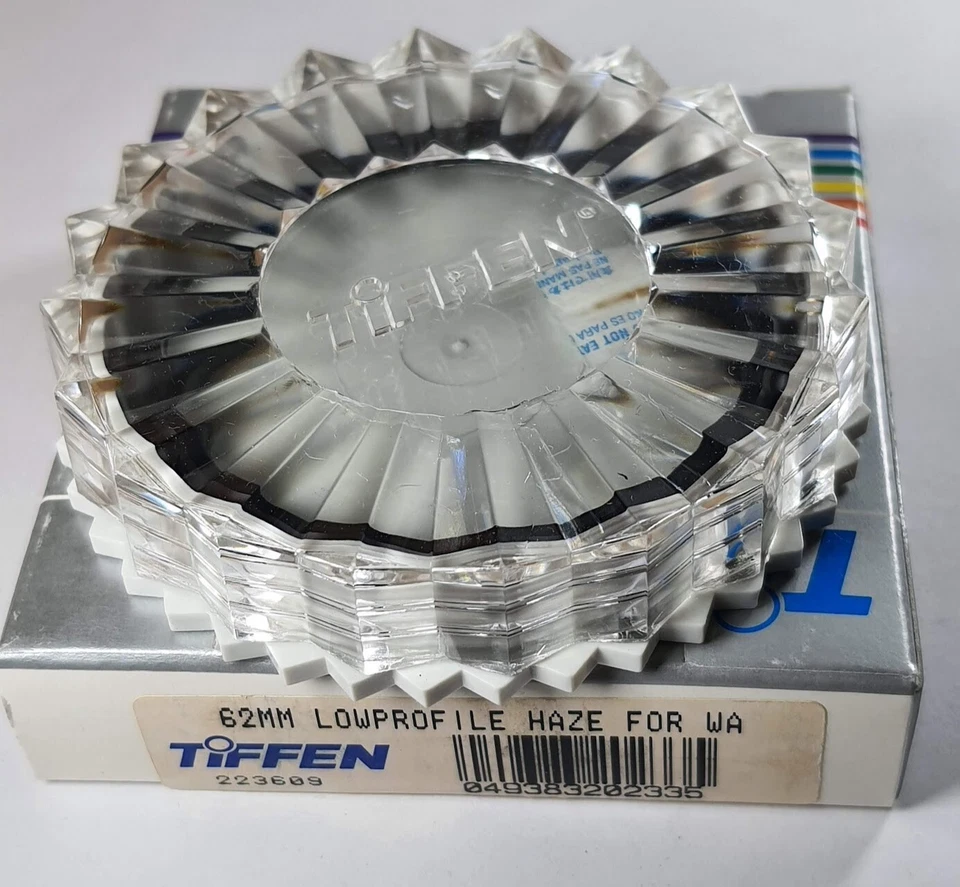 Tiffen 62mm Low-profile HAZE-1 Wide Angle Glass Lens Filter 62 mm Authentic USA - Image 2 of 4