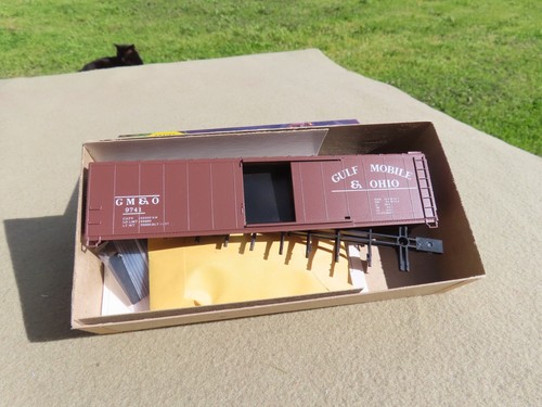 HO Athearn Special Run 50' Box Car GULF MOBILE & OHIO #9741 End Cab Models #1 - Afbeelding 1 van 2