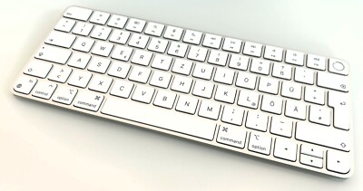 Apple Magic Keyboard A2449 Tastatur mit Touch ID QWERTZ weiß silber wireless