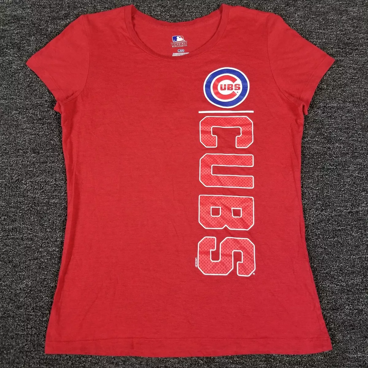 Cubs green shirt pink hat 2025