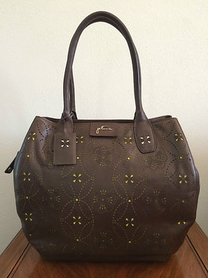 Petunia Pickle Bottom Tote Purse Handbag Leather Brown Sepia Transatlantic