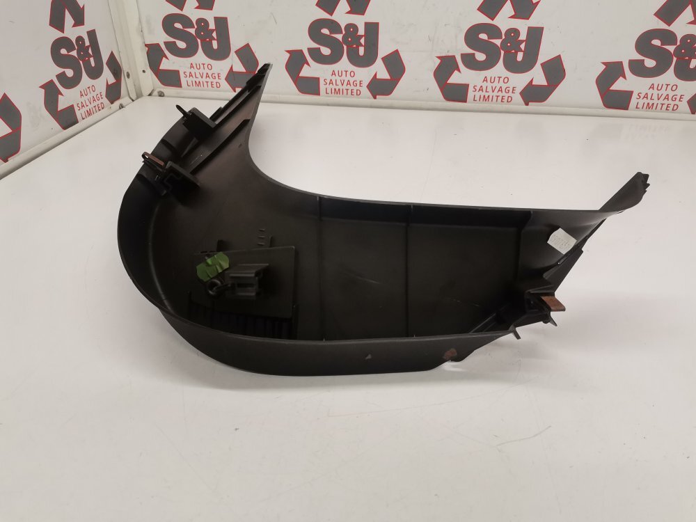 MERCEDES BENZ a Class W176 Tailgate Boot Lid Trim Cover 