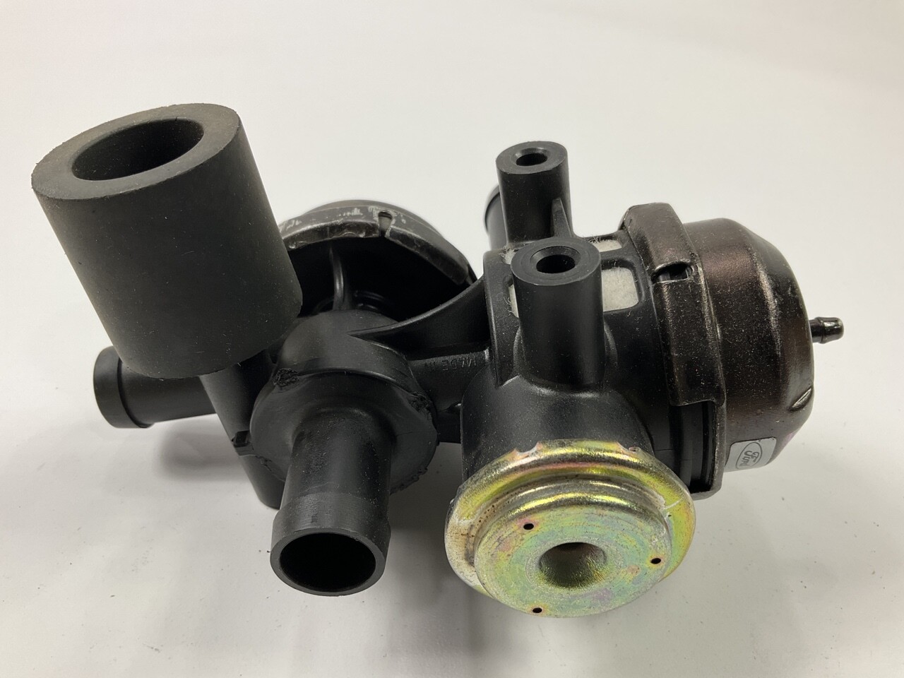 Secondary Air Injection Control Valve Motorcraft fits 1986 Ford 