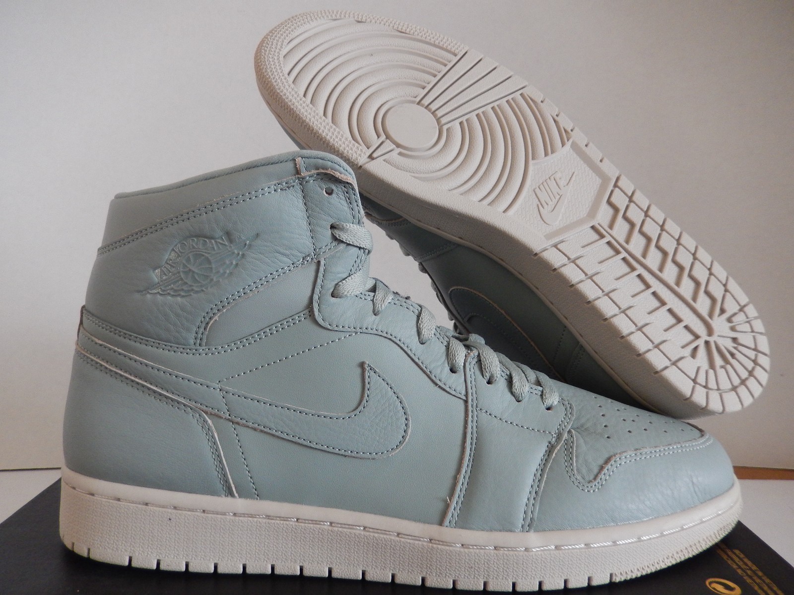 jordan 1 mica green