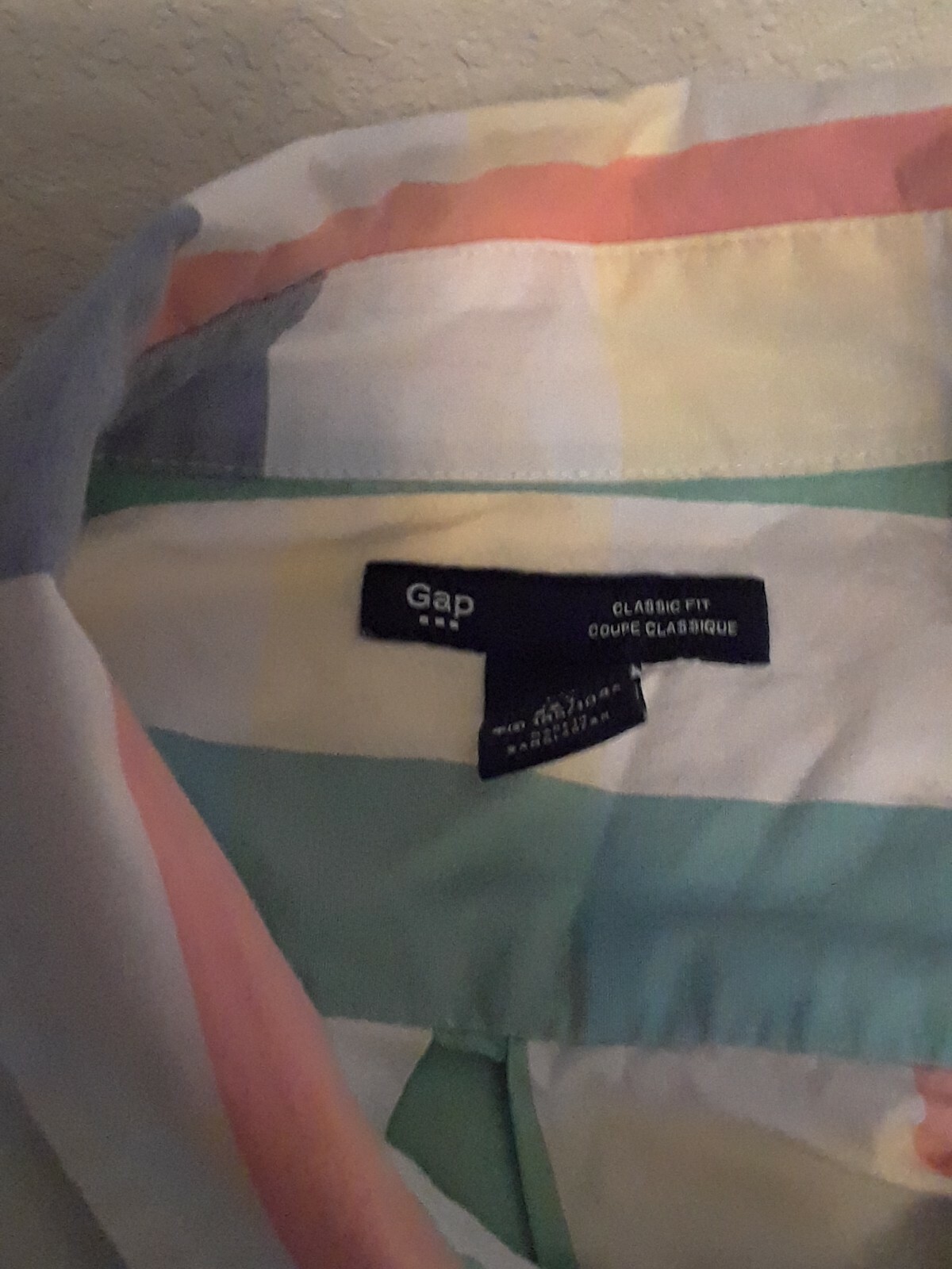 GAP Men's Long Sleeve Button Down Shirt Size Large Plaid Multi Light