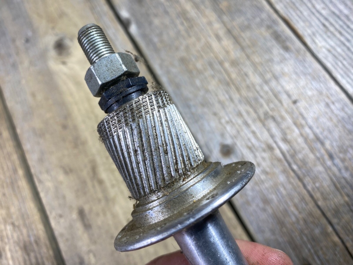 Ancienne École Bmx Mx Maillard Helico Matic Arrière 36h Trous Alliage