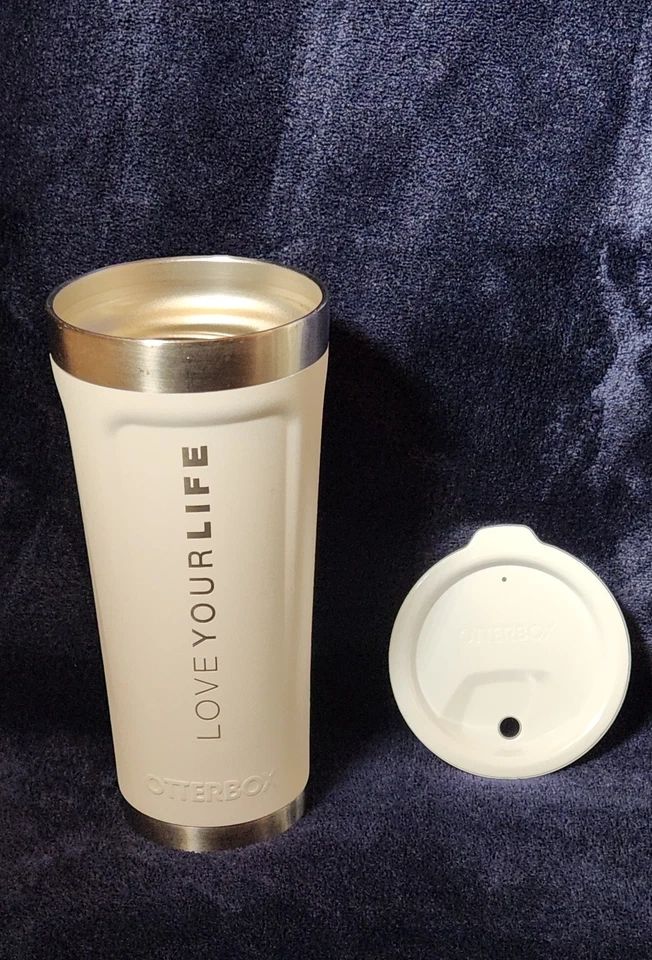 Vaso Life Time Fitness Love Your Life Otterbox BLANCO mate 20 oz. Foto 2 de 4