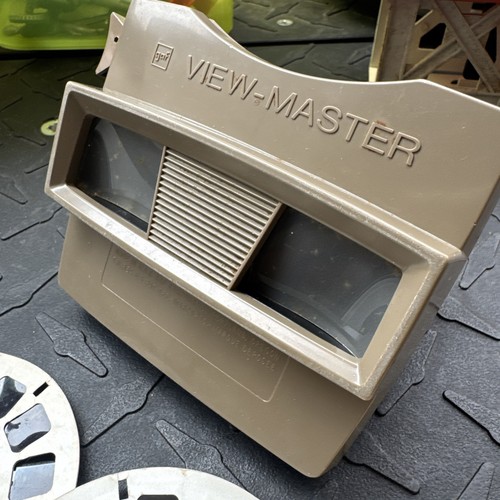 VINTAGE GAF VIEW-MASTER VIEWER braun / beige, 70er Jahre mit ein paar Rollen - wie besehen! - Bild 2 von 12