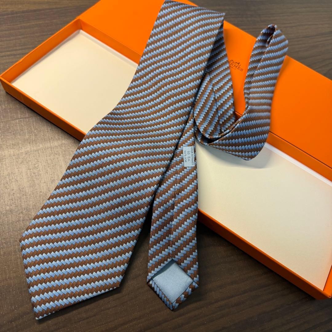 Mint Hermès Herringbone Block Pattern Tie Sky Blu… - image 3