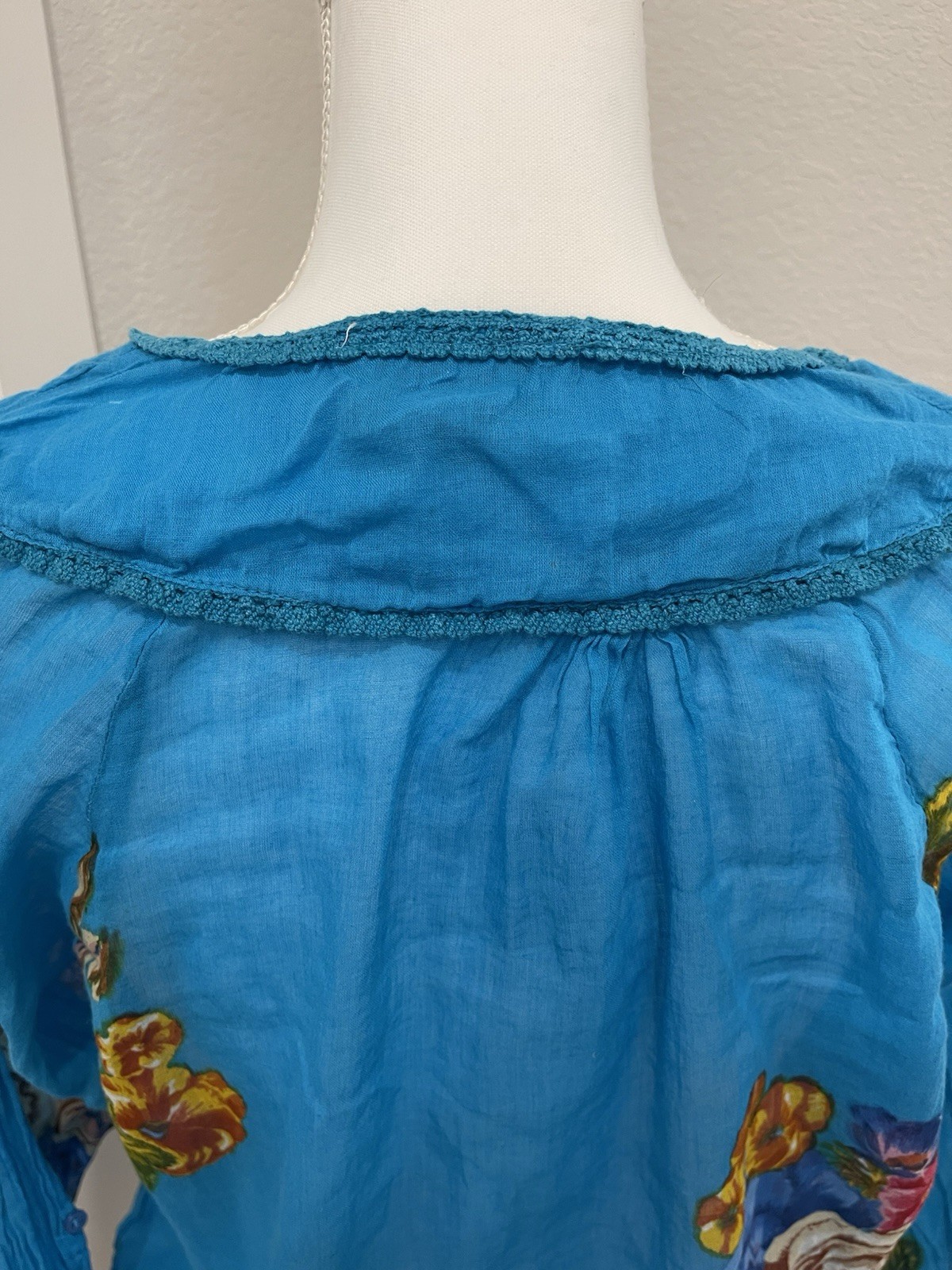 Picture 5 of 24
