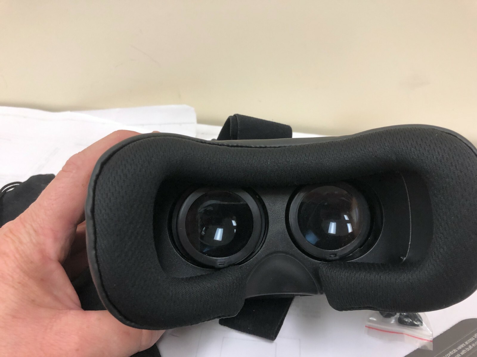 TZUMI Dream Vision Pro Virtual Reality Smartphone Headset Pro Dream 360