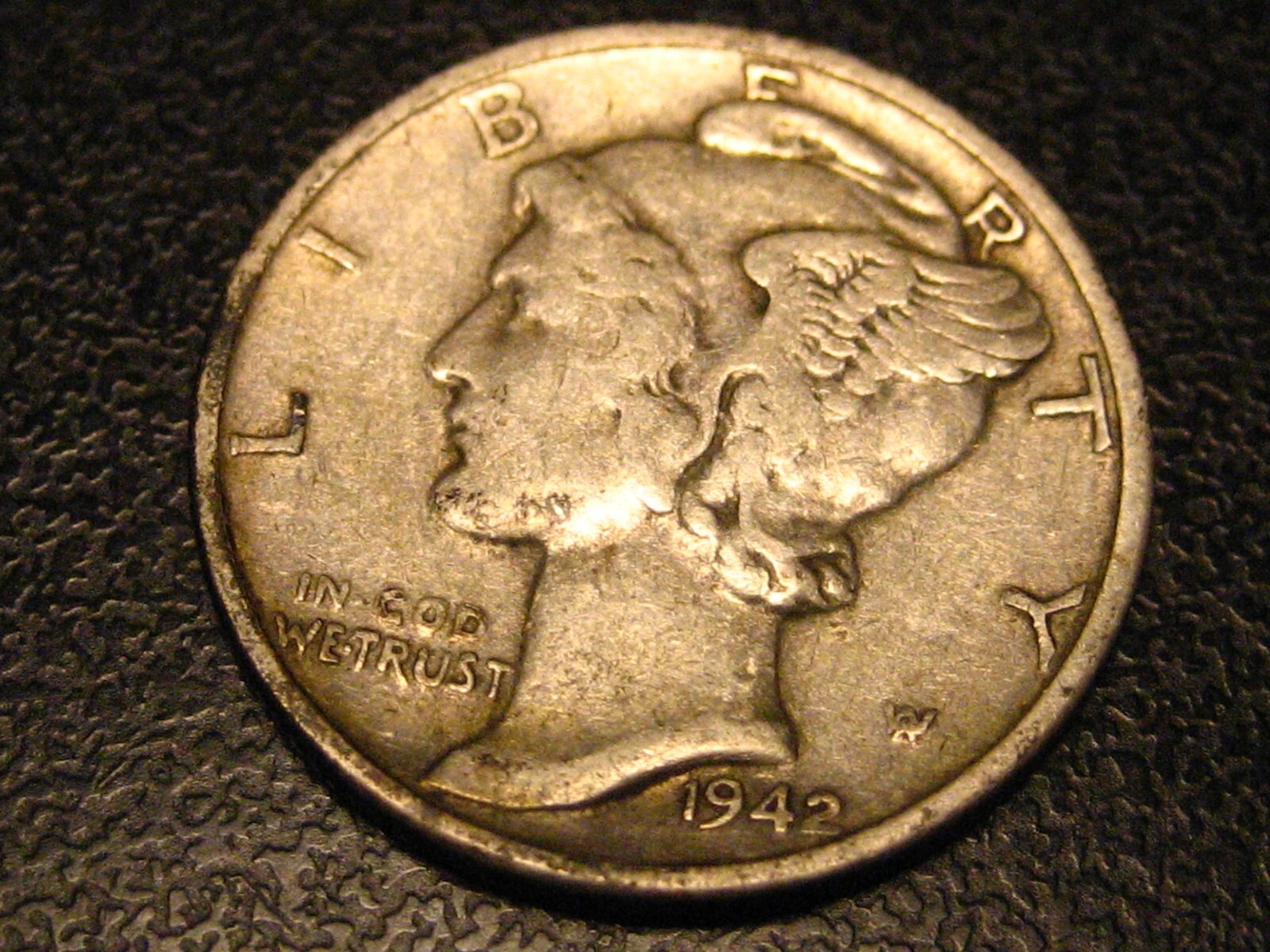 Picture 1 of 4