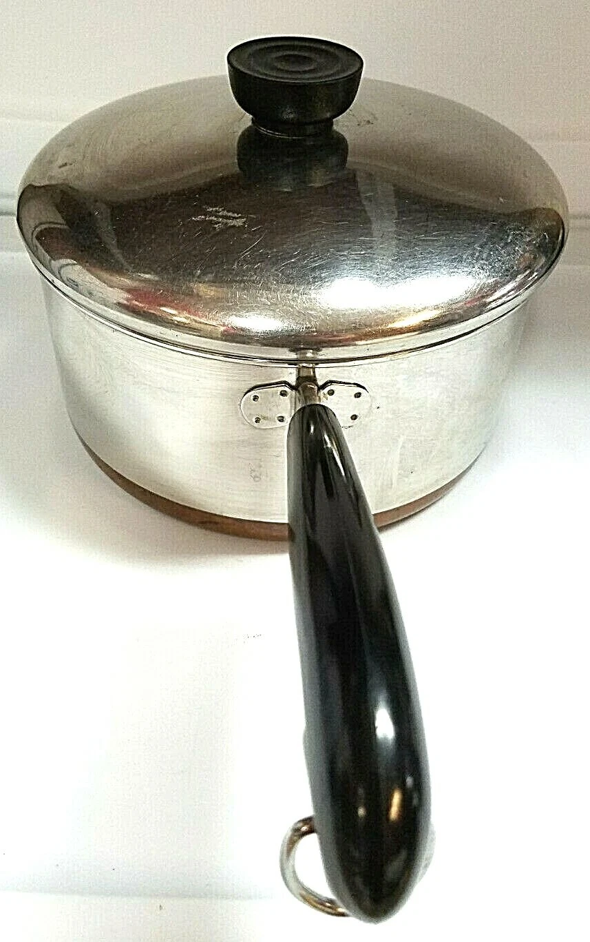 VINTAGE 1801 REVERE WARE 2 QT QUART SAUCE PAN POT COPPER CLAD BOTTOM WITH LID