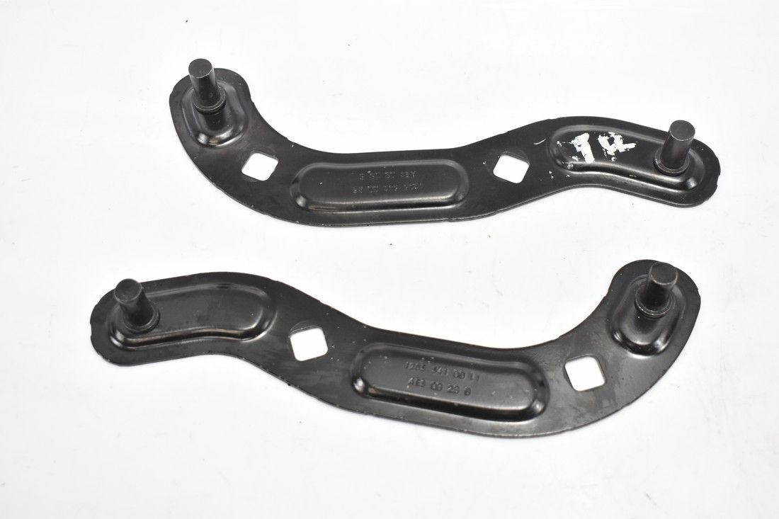 Staffa di montaggio sul tetto posteriore A2057700223 MERCEDES-BENZ C W205