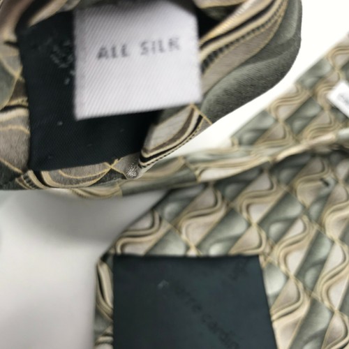 Pierre Cardin Men's Necktie 100% Silk Designer Green Platinum Gray Multi-Color - Picture 5 of 6