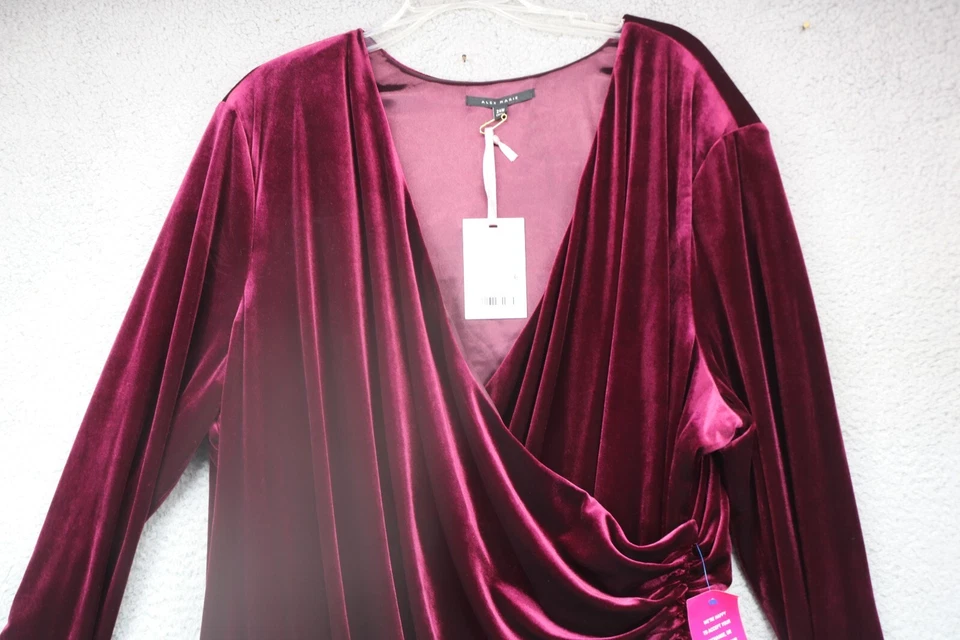 Vestido para mujer Alex Marie caoba plus Nikki envolvente-terciopelo-24W-nuevo con etiquetas Foto 2 de 4
