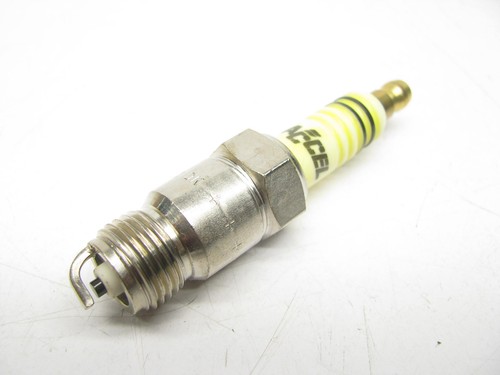 (8) Accel 276 / 8172 U-Groove Performance Non-resistor Copper Core Spark Plugs - Picture 2 of 3