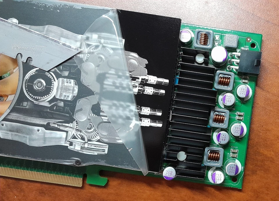 Leadtek Winfast PX9600 GSO Extreme - AGP 384MB - GeForce 9600 - Image 2 of 4