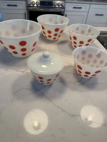 FIRE KING RED DOT MIXING BOWL SET WITH GREASE JAR AND LID