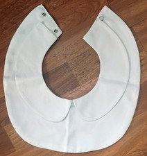 detachable white collar