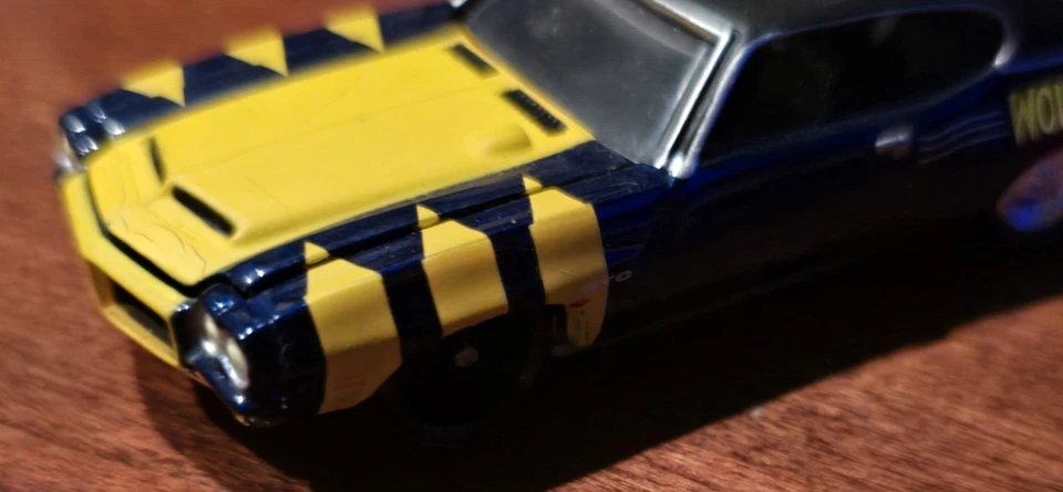 Pontiac GTO Judge 1971 Sports Muscle Car Johnny Lightning Marvel X-Men Loose - Image 4 of 4