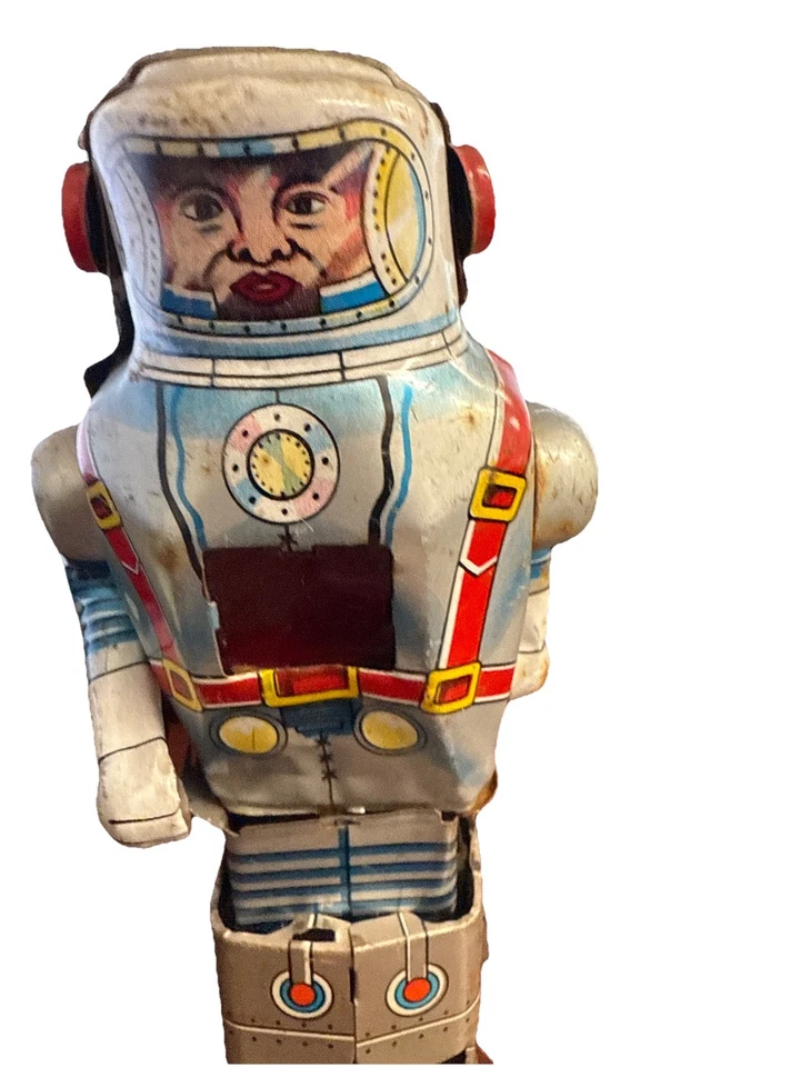 Винтажная японская заводная оловянная игрушка-робот космический человек работает (не собрана правильно) - Изображение 2 из 4