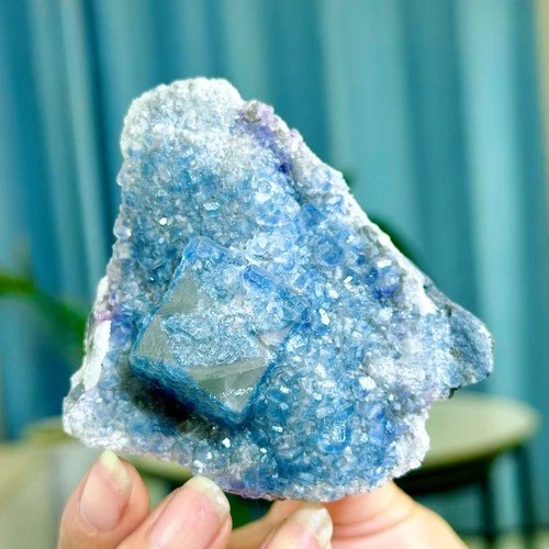 179G Rare transparent blue-purple cubic fluorite mineral crystal sample/China