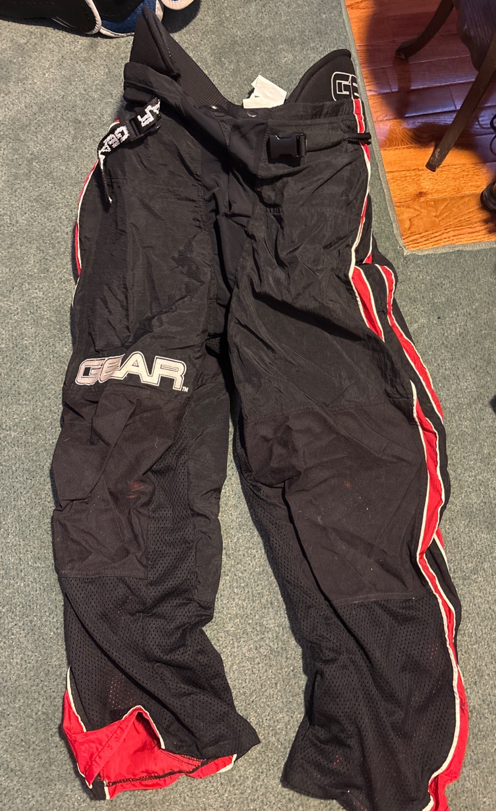 Gear roller hockey pants adult l 34-36 white black red mesh full factory