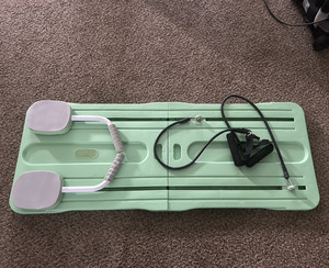 Green/Gray Plastic Foldable Balance Board w/ Resistance Band