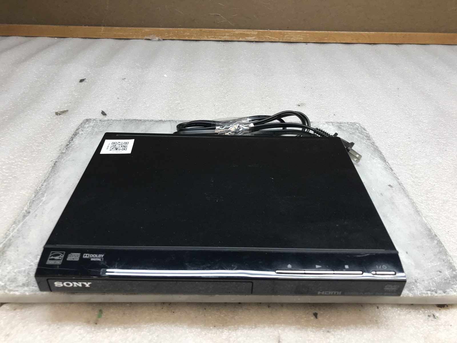 Sony DVD Player 1080p Upscaling, HDMI output, Black DVP-SR510 NO REMOTE
