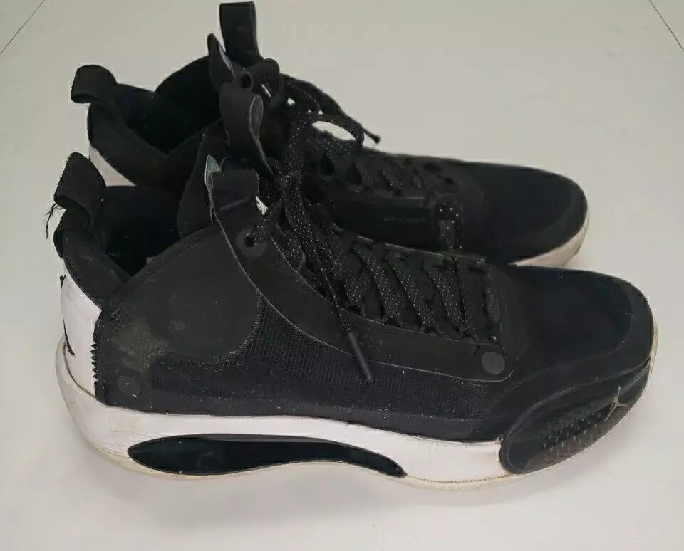 Jordan 34 Eclipse 2019 AR3240 001 Size 8.5 Black White Nike